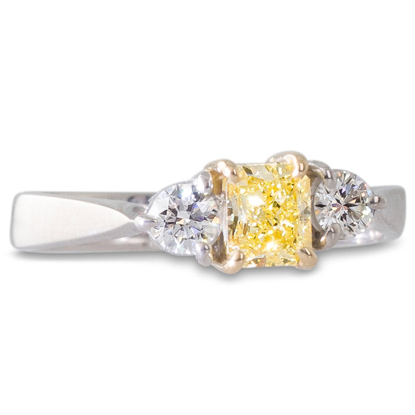 Flawless Fancy Yellow Diamond Ring