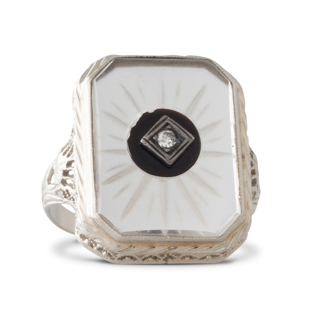 An Art Deco Camphor Glass Ring