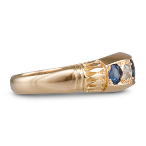 Antique Sapphire & Diamond Ring