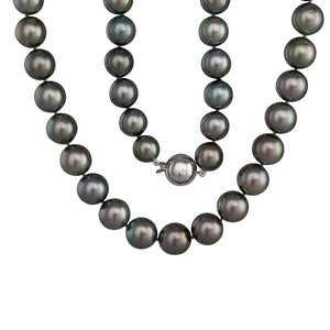 Round Green Tahitian Pearl Strand