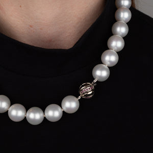 Round White South Sea Pearl Strand